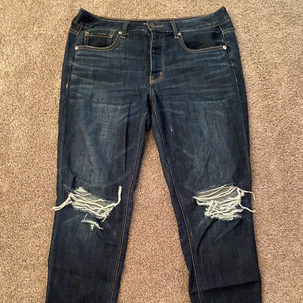American Eagle Girlfriend Jeans